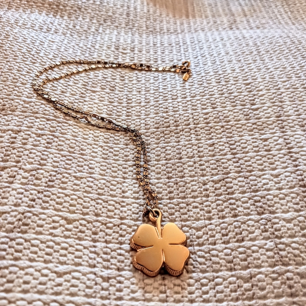 Clover Gold Chain Necklace